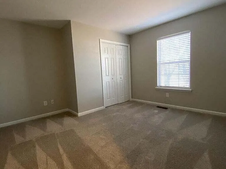 2052 Blackhorse Ln — Photo 12
