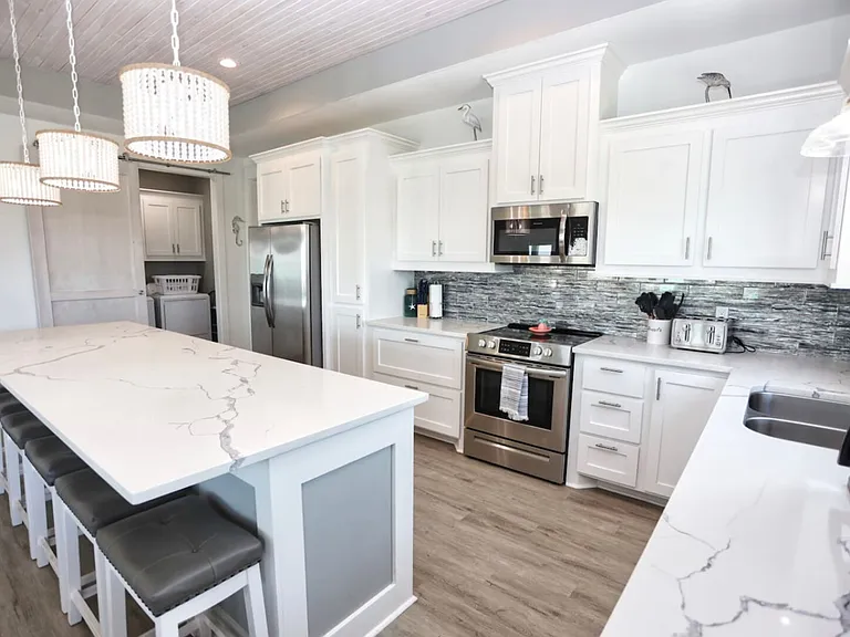 Palm Ridge Dr — Photo 48