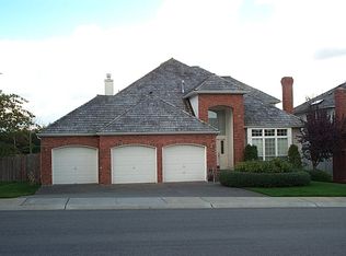 19118 NE 45th Pl, Sammamish, WA 98074