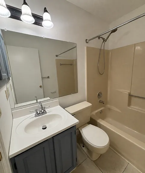 2303 Bridgewood Trl — Photo 12