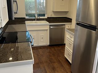 1461 Rainier Ct APT 4, Fircrest, WA 98466