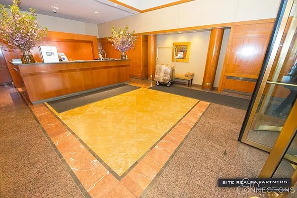 Rented by City Connections Realty | media 29