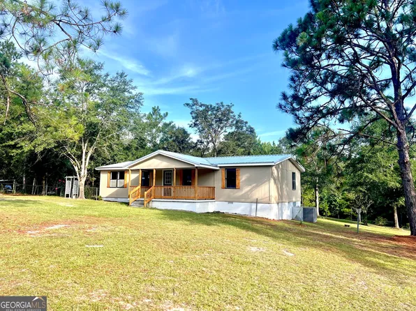 85 Shady Oaks Rd, Eastman, GA 31023