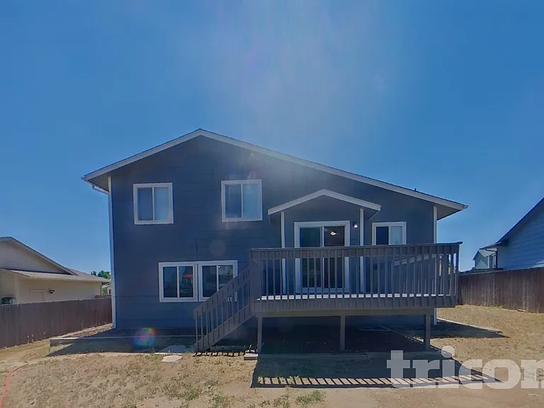 1140 Modell Dr — Photo 18