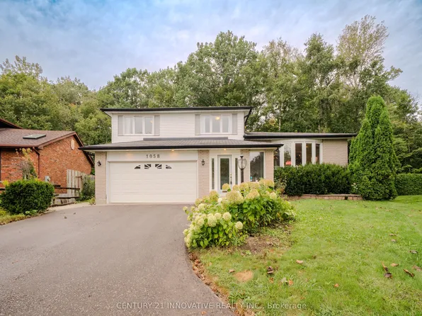 1058 Chelsea Ct, Oshawa, ON L1G 7R4