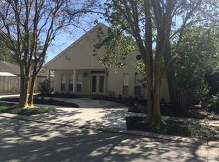 9904 Paula Dr, Metairie, LA 70123