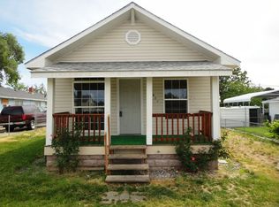 827 S 7th Ave, Pasco, WA 99301