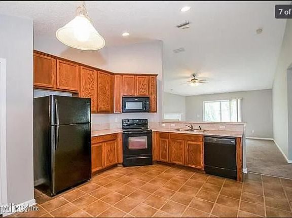 3rd image of 6764R N Gentle Oaks Dr