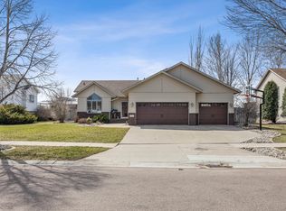 5103 Rose Creek Pkwy S, Fargo, ND 58104