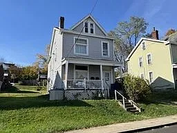 1620 Concordia St photo 1