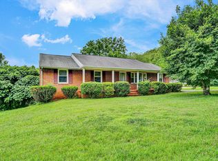 380 Lakeshore Terrace Rd, Hardy, VA 24101