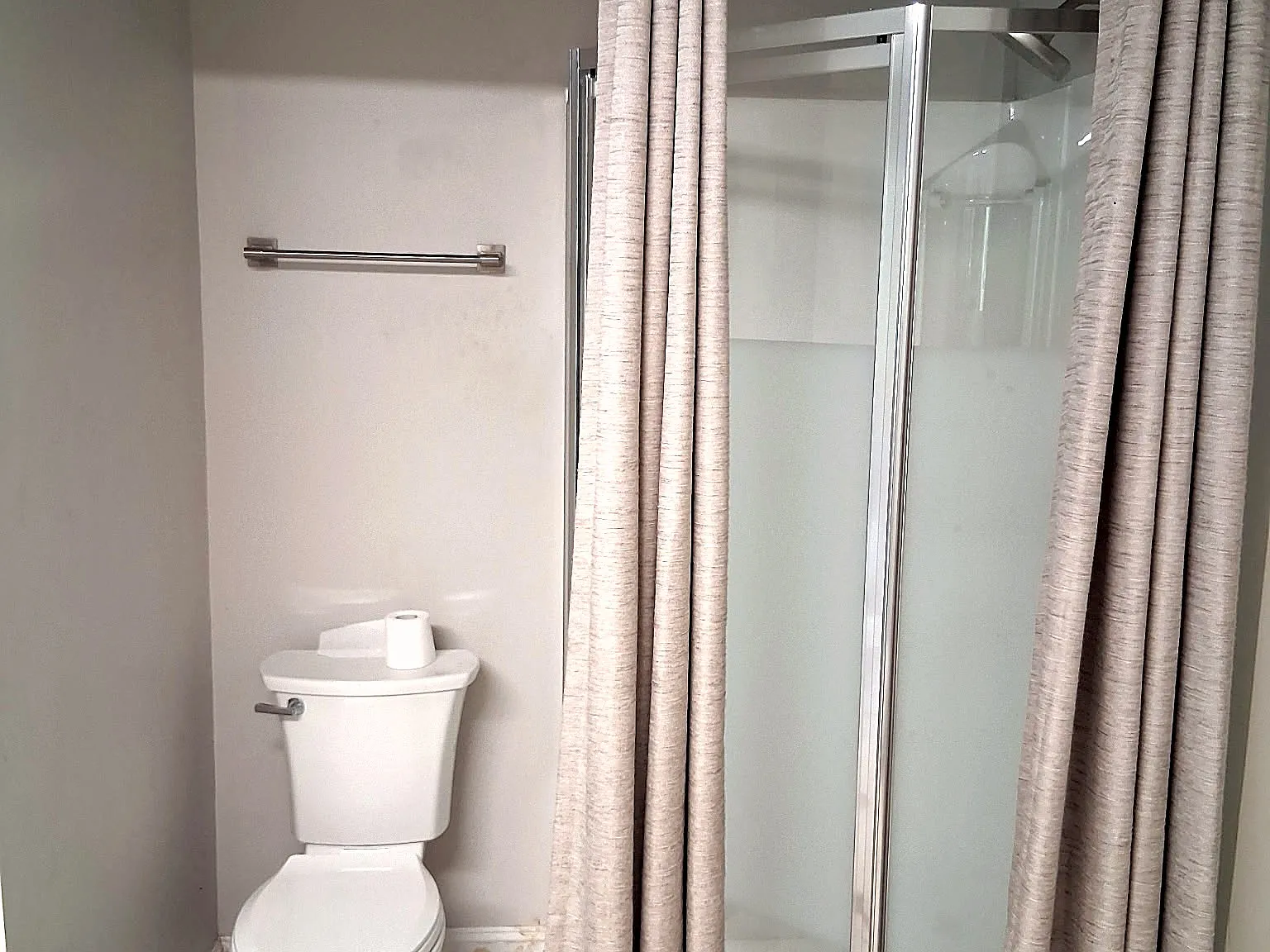 Studio, 350 sqft, $1,395 — Photo 4