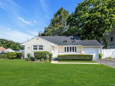 1233 August Road, North Babylon, NY, 11703