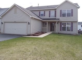 272 Berkeley Dr, Bolingbrook, IL 60440