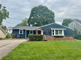 13 Briggs Ave, Fairport, NY 14450