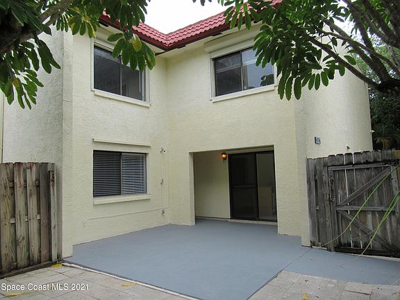 2nd image of 8751 Palmetto Ct