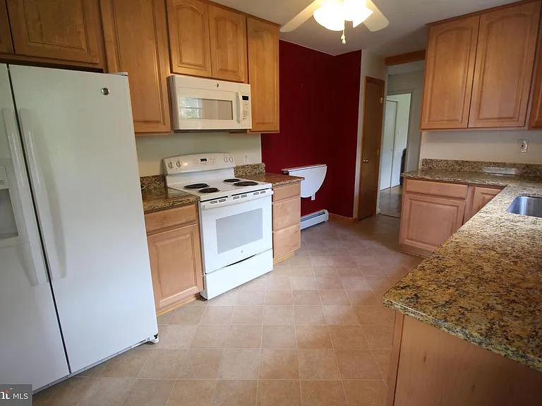 22333 Nicholson Farm Rd — Photo 4