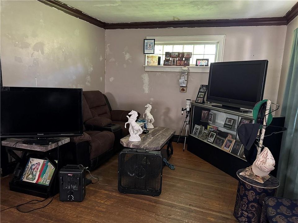 3624 Indiana Ave, Kansas City, MO 64128 | Zillow