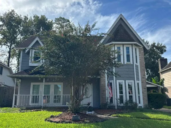 8606 Discus Dr, Humble, TX 77346