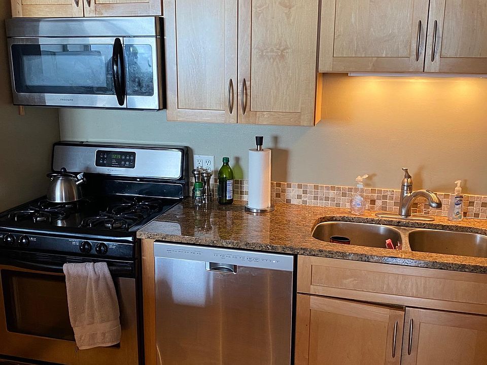 1st image of 2144 N Lincoln Park W #1302