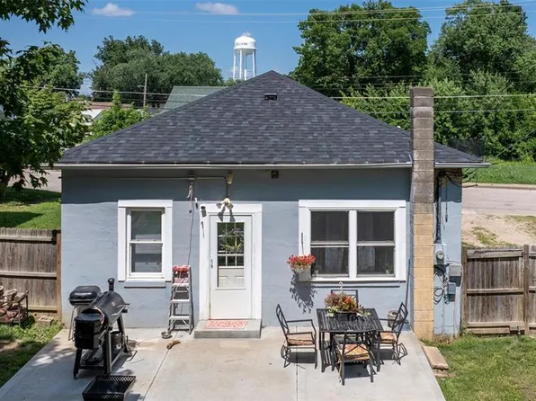239 N Center St, Sullivan, MO 63080