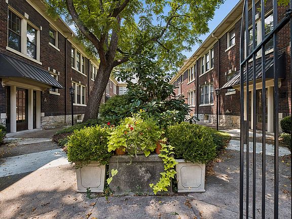 3rd image of 1711 18th Ave S APT A3