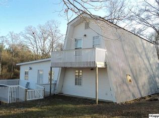 51 Brown St, Fyffe, AL 35971