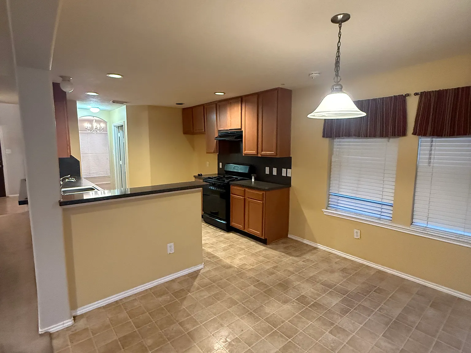 13423 Nigh Way — Photo 3