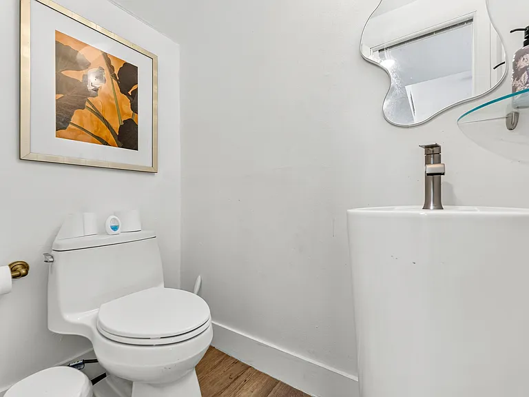 8956 Collins Ave #4 — Photo 15