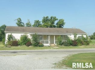 815 2nd St, Eldorado, IL 62930
