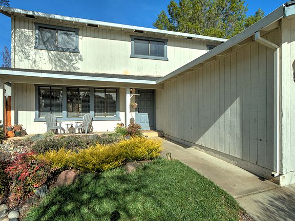 3rd image of 713 Carignane Dr