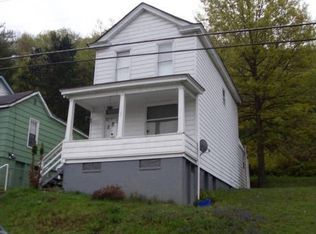 1127 Fort Henry Ave, Wheeling, WV 26003