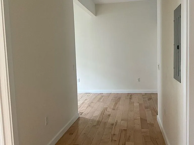 90 Elm St #1 — Photo 20