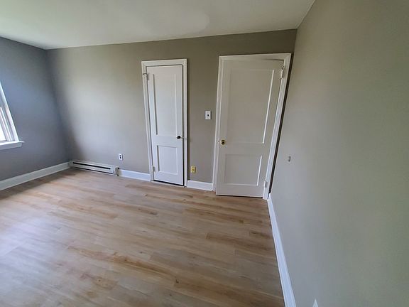 3rd image of 818 S Broom St APT 3A