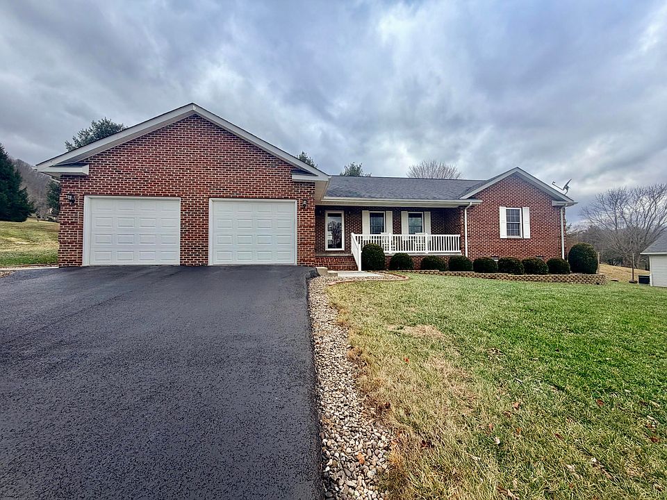 1st image of 468 Fountain Springs Dr