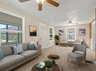 914 6th St SW, Cedar Rapids, IA 52404