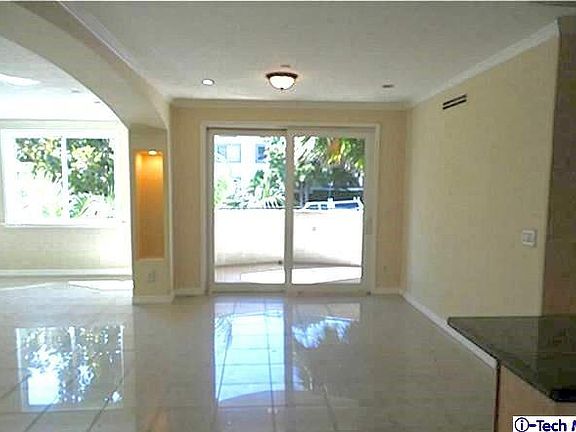 3rd image of 600 E Magnolia Blvd APT 106