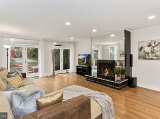 4613 43rd St NW, Washington, DC