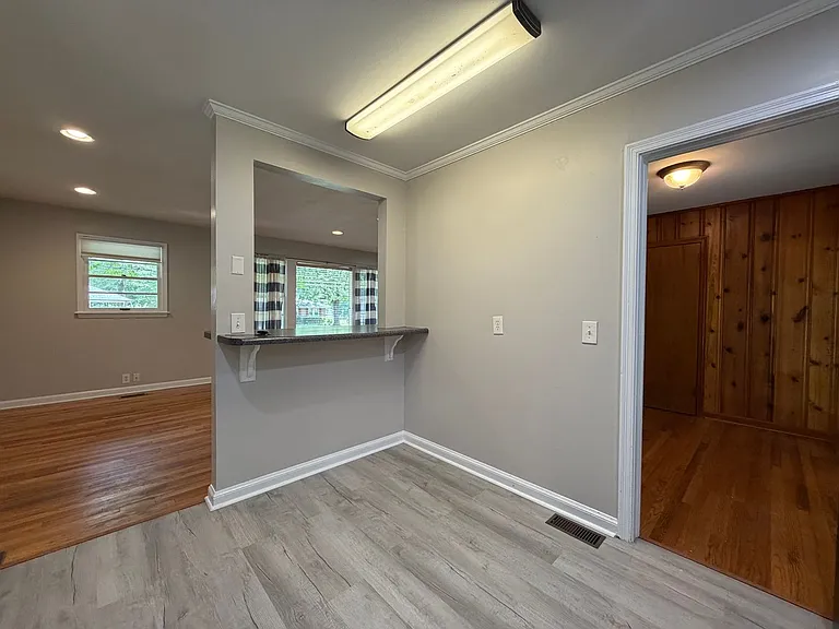 117 Benton Dr NW — Photo 5