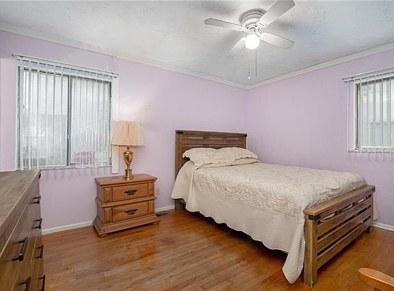 5th image of 629 N 62nd Pl