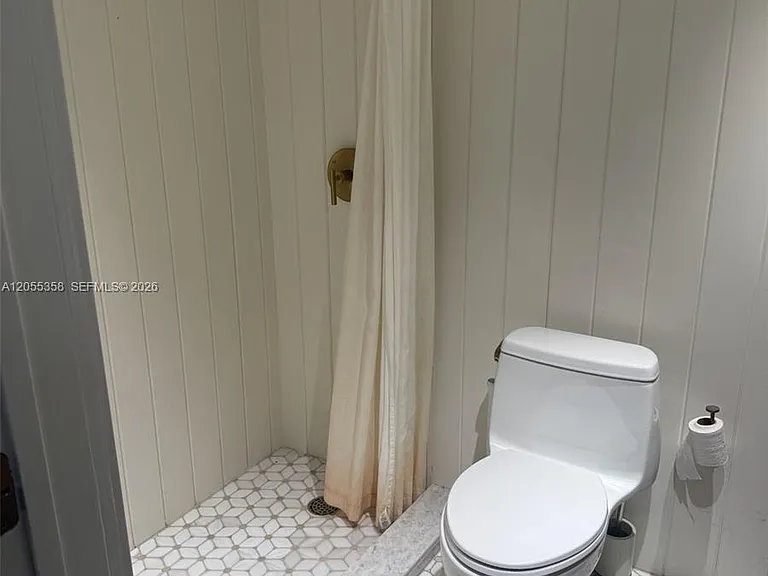 200 Ocean Lane Dr #108 — Photo 17