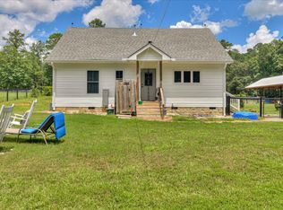 1094 Angela Rd, Wagener, SC 29164