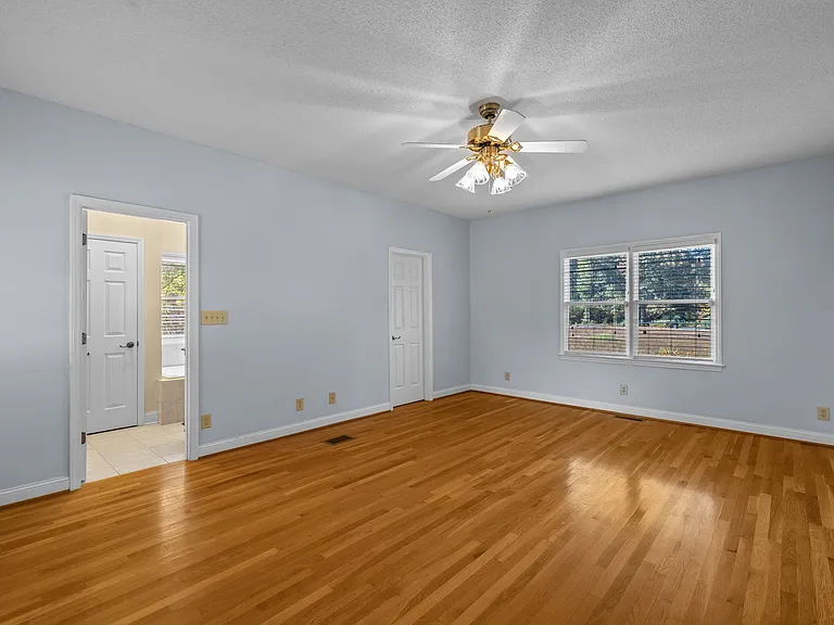 1172 State Highway 150 W — Photo 11