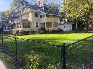 1005 Garfield Ave, Aurora, IL 60506