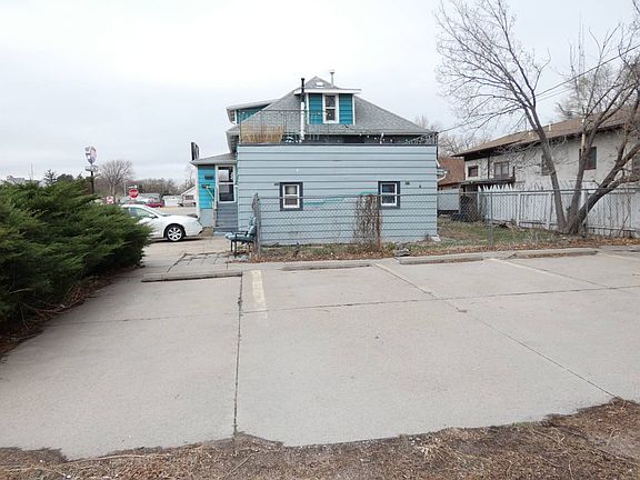 4th image of 721 S Dewey St