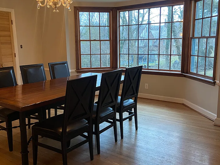dining room with bay window