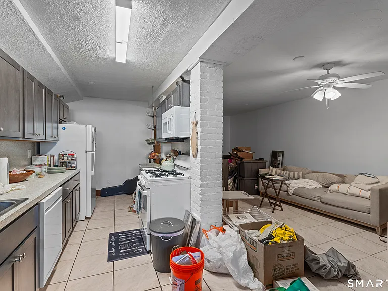 251 Lawrence St #LL — Photo 7
