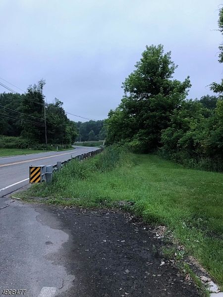 2nd image of 3261 Route 94