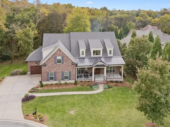 1415 Orchard Hill Ln, Arrington, TN 37014