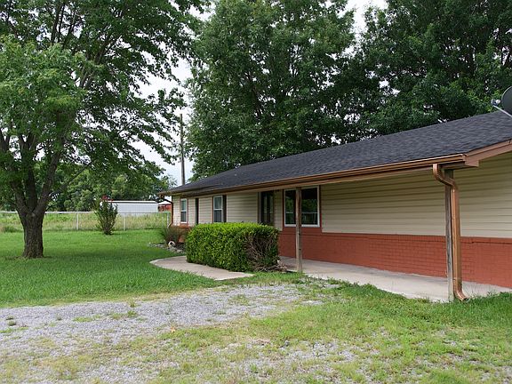 3rd image of 2052 SW 34th